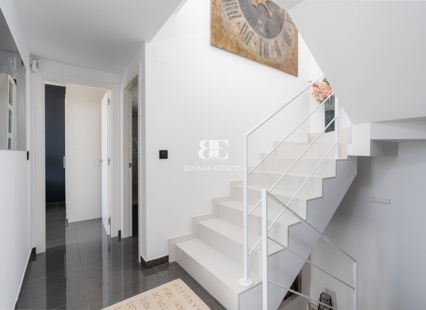 Herverkoop - Villa -
San Fulgencio - La Marina