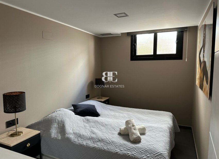 Herverkoop - Villa -
San Fulgencio - La Marina
