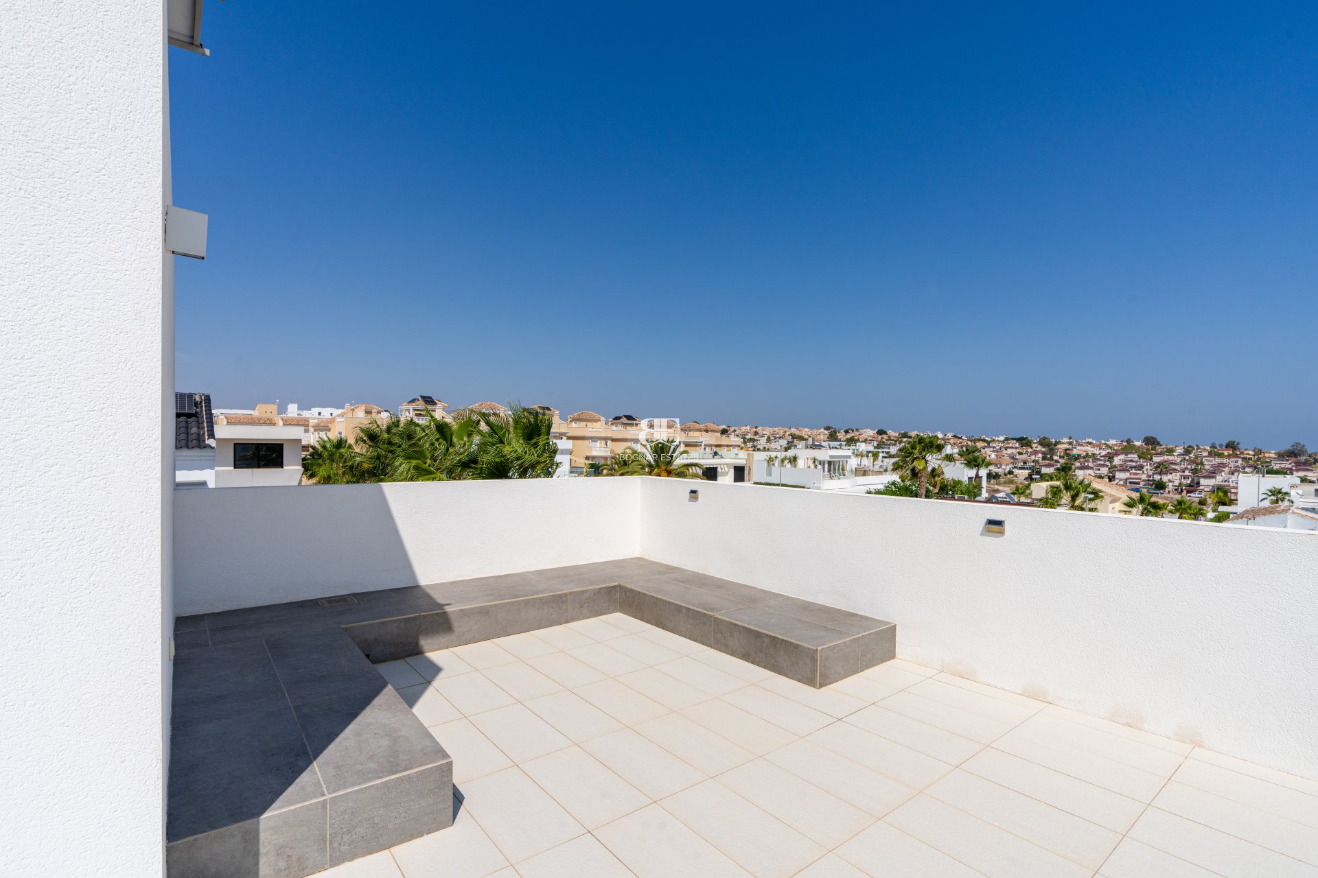 Herverkoop - Villa -
San Fulgencio - La Marina