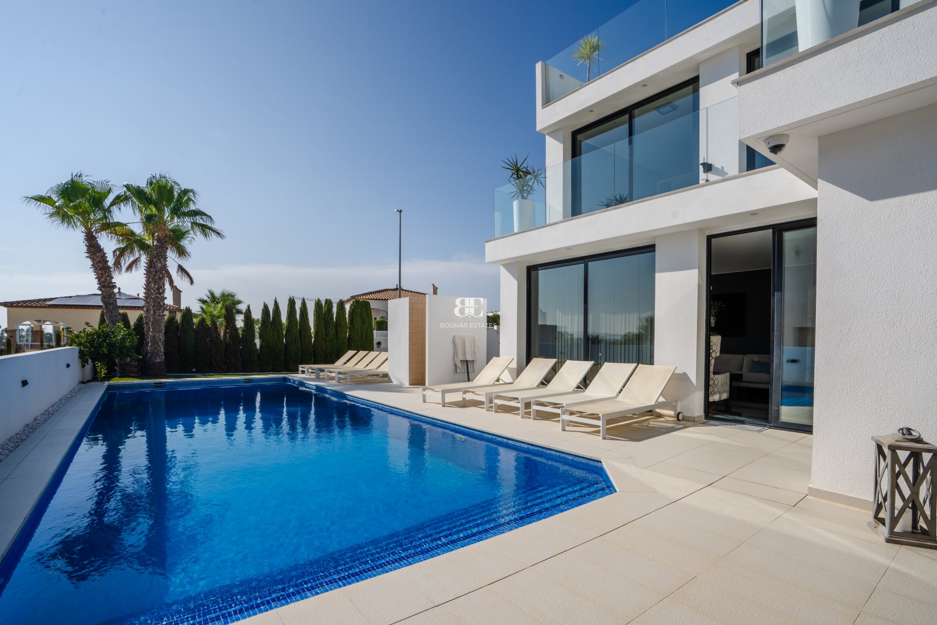 Herverkoop - Villa -
San Fulgencio - La Marina