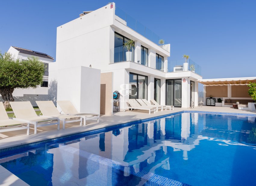 Herverkoop - Villa -
San Fulgencio - La Marina