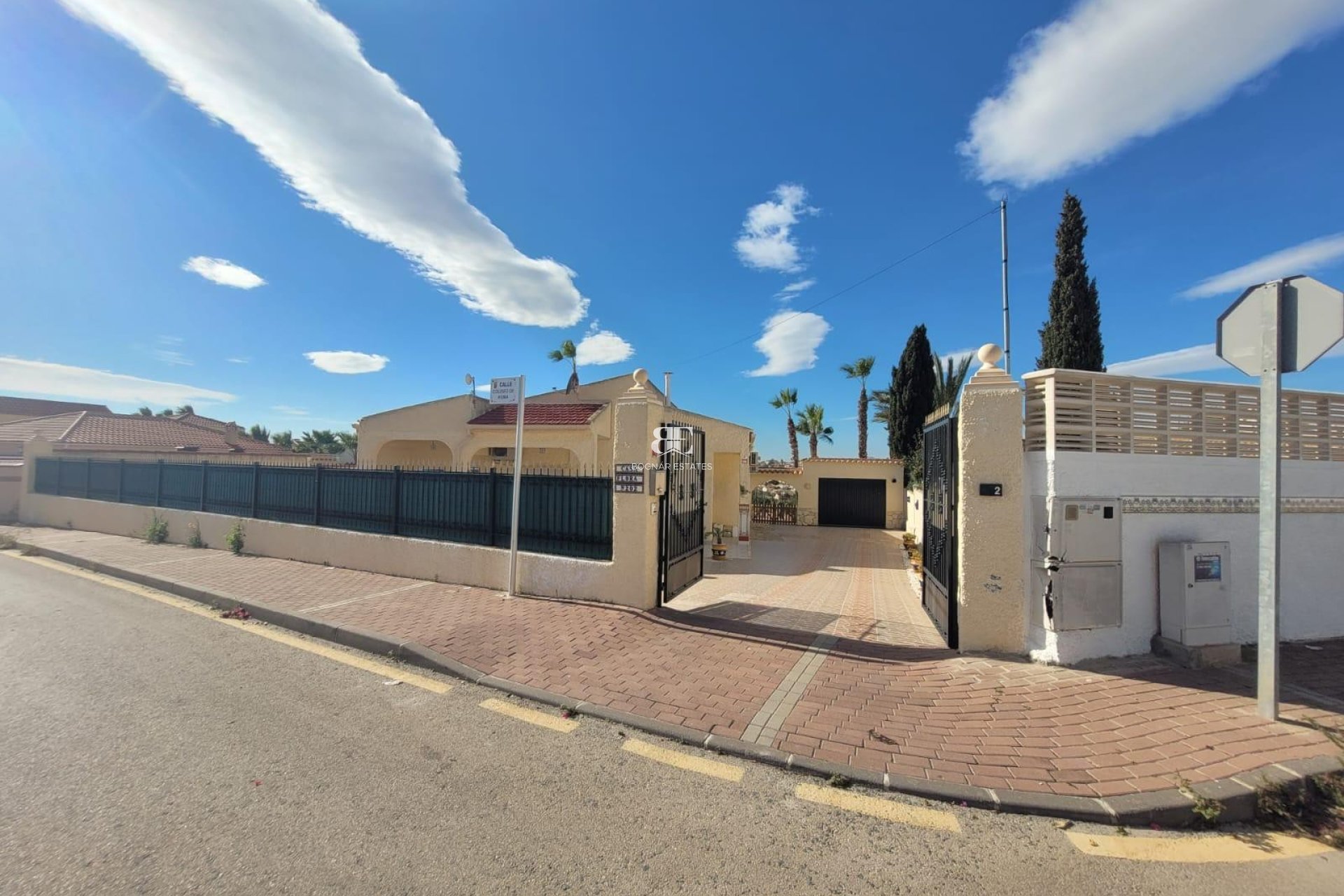 Herverkoop - Villa -
San Fulgencio - Urbanización La Marina