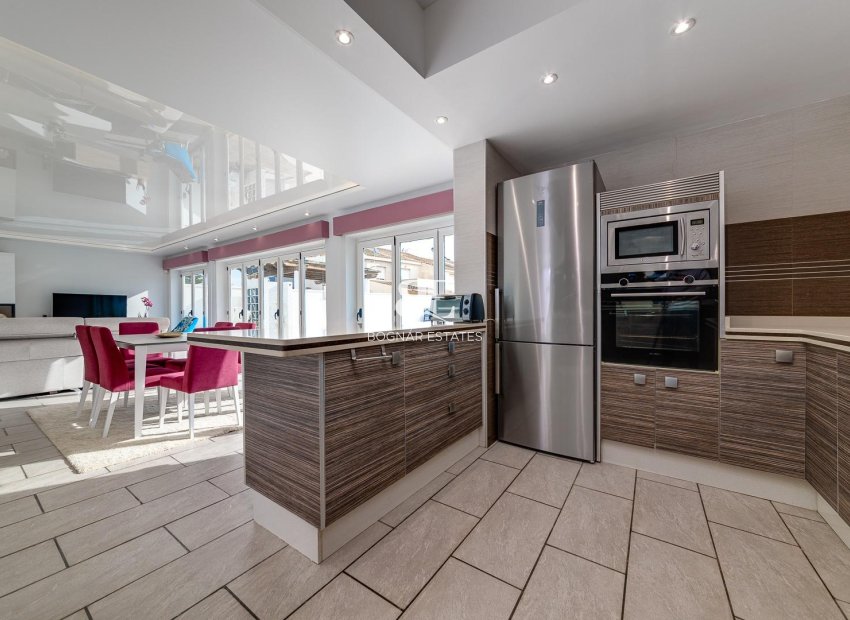 Herverkoop - Villa -
San Javier