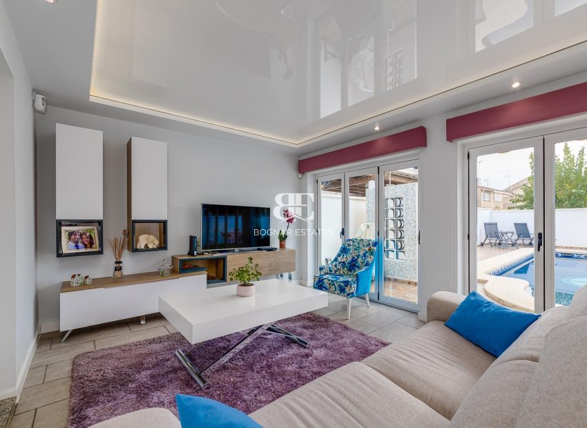 Herverkoop - Villa -
San Javier