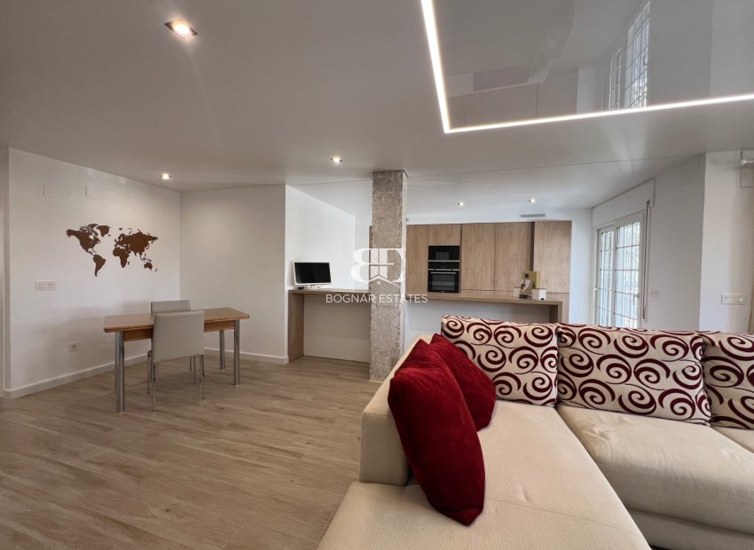 Herverkoop - Villa -
San Javier