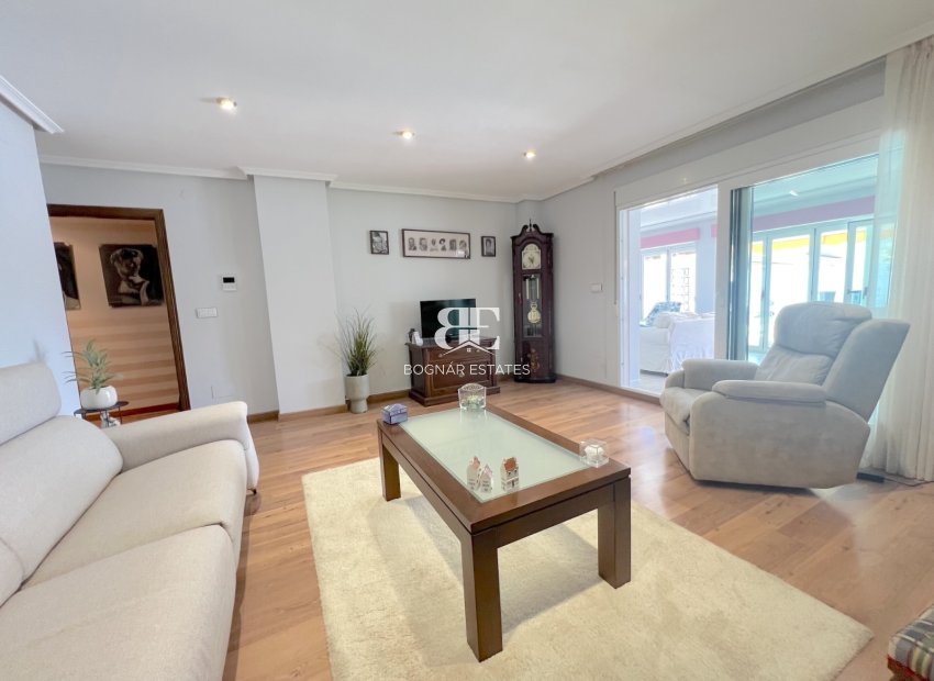 Herverkoop - Villa -
San Javier