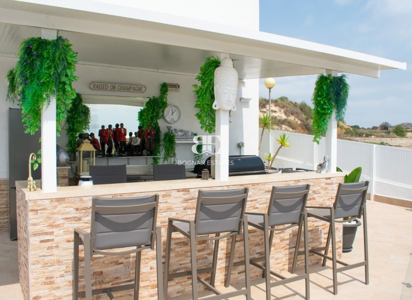 Herverkoop - Villa -
San Miguel de Salinas - LO RUFETE