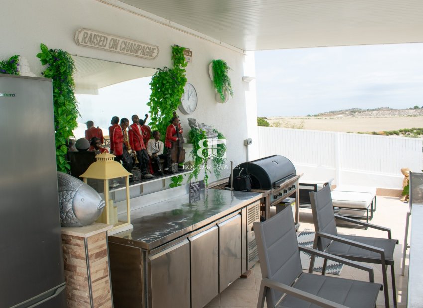 Herverkoop - Villa -
San Miguel de Salinas - LO RUFETE