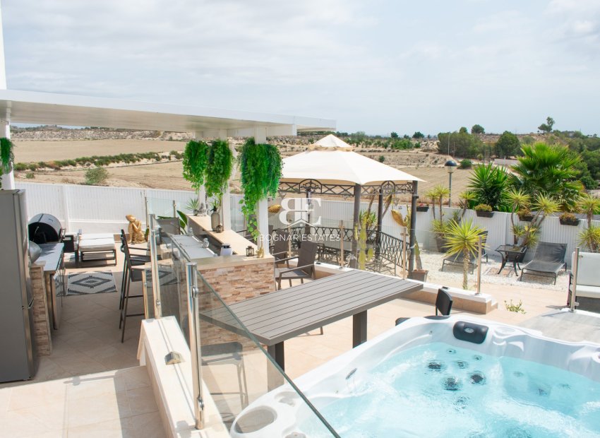 Herverkoop - Villa -
San Miguel de Salinas - LO RUFETE