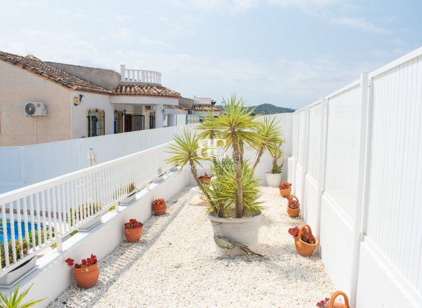 Herverkoop - Villa -
San Miguel de Salinas - LO RUFETE
