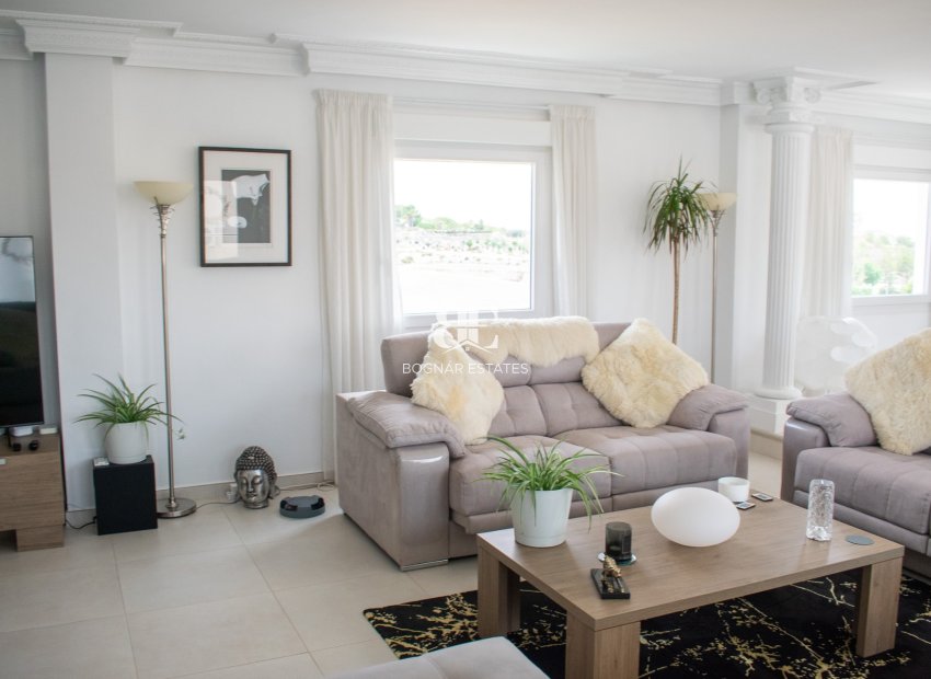 Herverkoop - Villa -
San Miguel de Salinas - LO RUFETE
