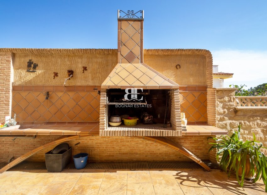 Herverkoop - Villa -
San Vicente del Raspeig - Los Girasoles