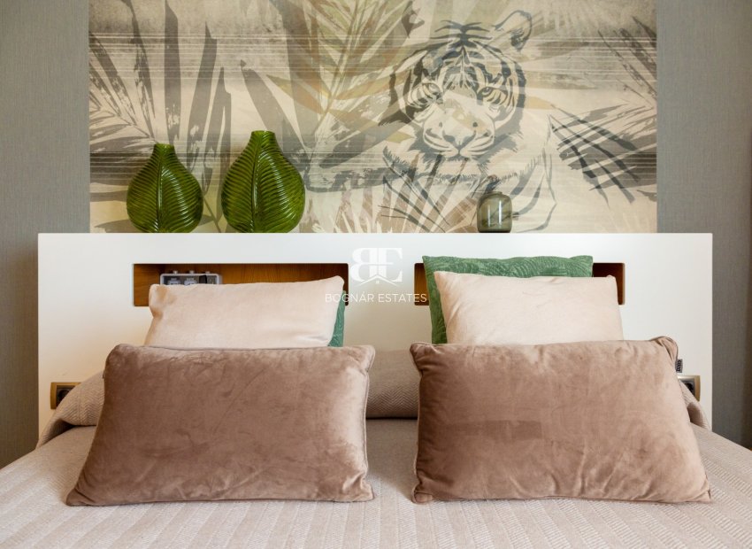 Herverkoop - Villa -
San Vicente del Raspeig - Los Girasoles