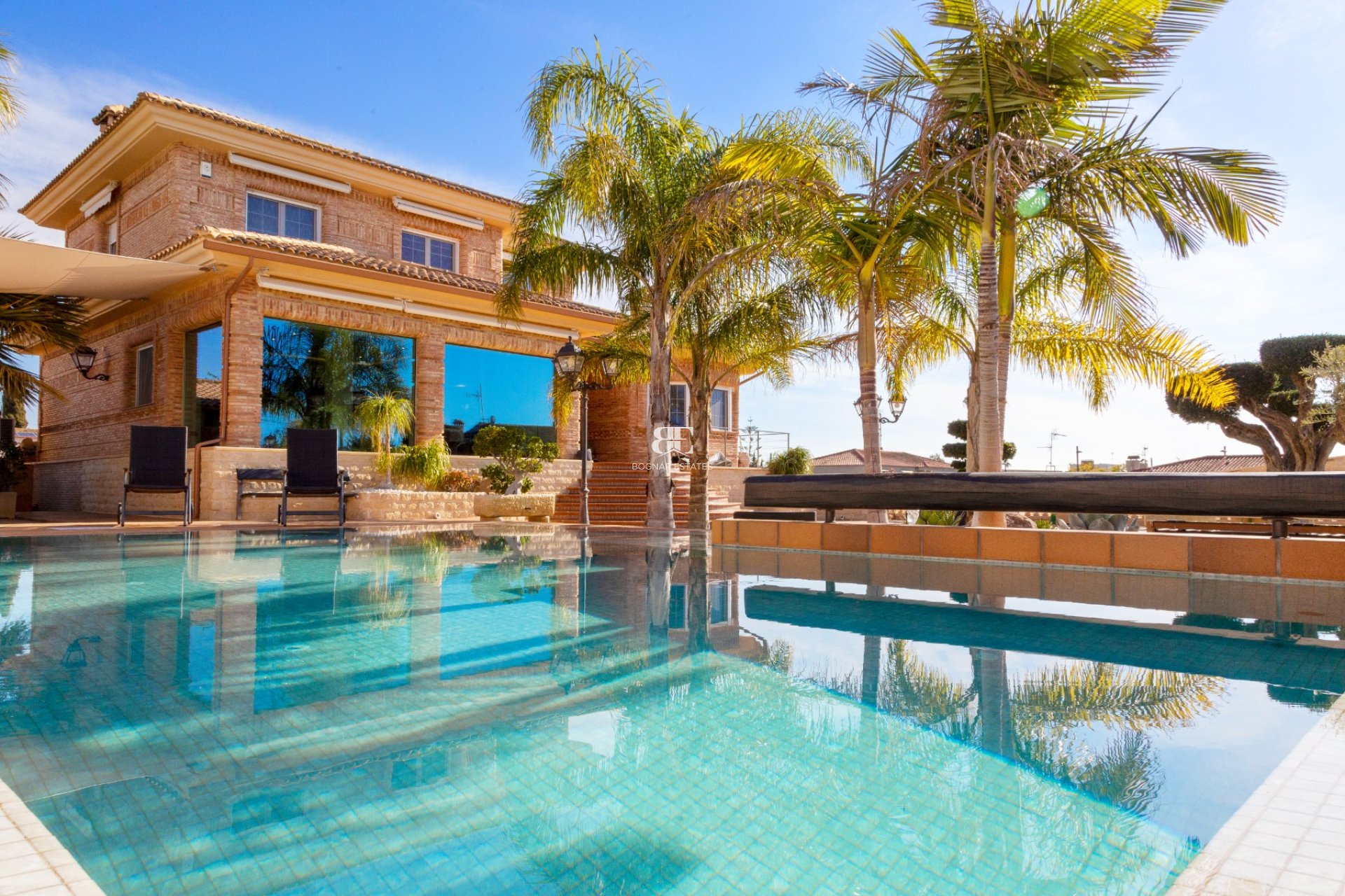 Herverkoop - Villa -
San Vicente del Raspeig - Los Girasoles