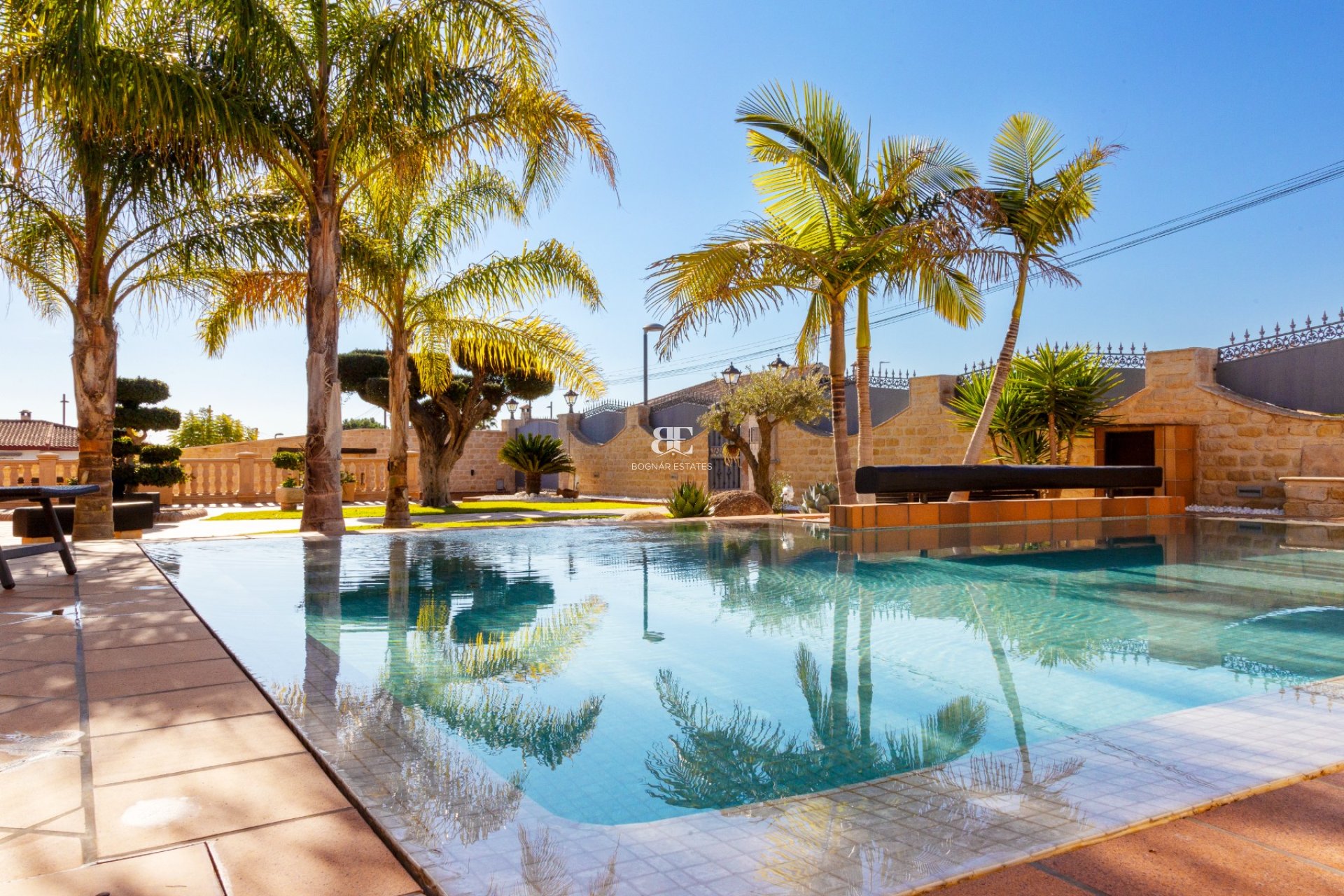 Herverkoop - Villa -
San Vicente del Raspeig - Los Girasoles