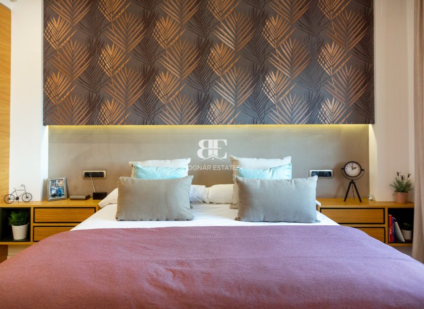 Herverkoop - Villa -
San Vicente del Raspeig - Los Girasoles