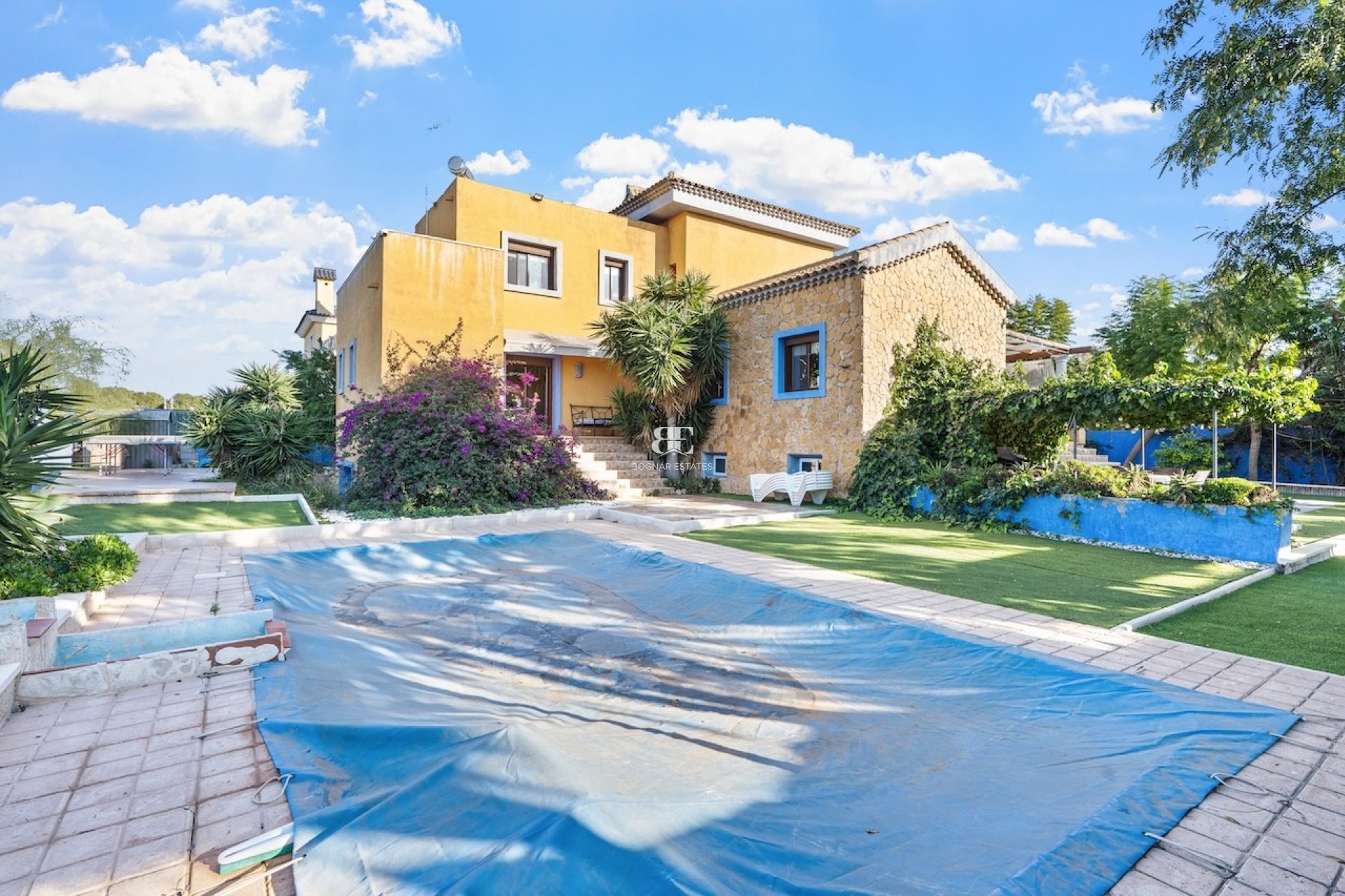 Herverkoop - Villa -
Santa Pola - El Poble Llevanti