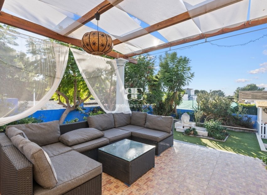 Herverkoop - Villa -
Santa Pola - El Poble Llevanti