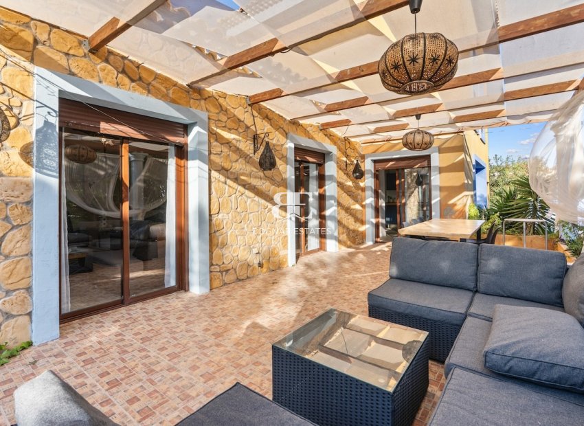 Herverkoop - Villa -
Santa Pola - El Poble Llevanti