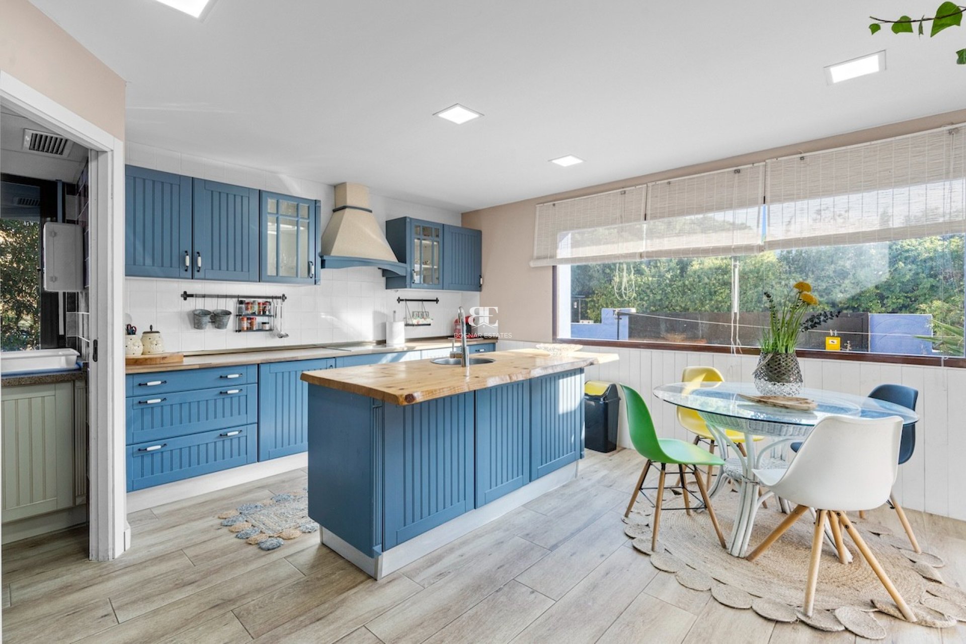 Herverkoop - Villa -
Santa Pola - El Poble Llevanti