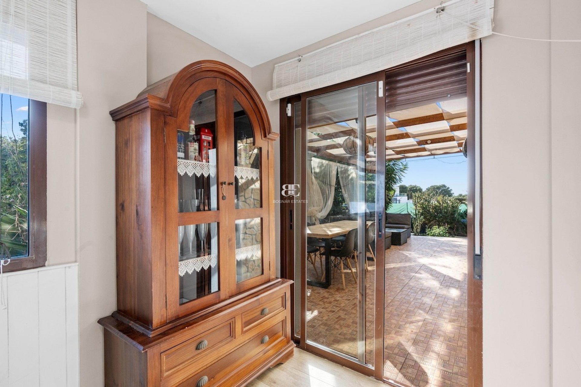 Herverkoop - Villa -
Santa Pola - El Poble Llevanti