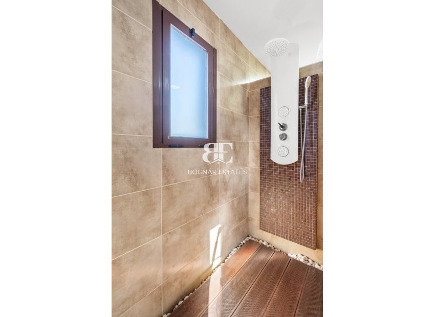 Herverkoop - Villa -
Santa Pola - El Poble Llevanti