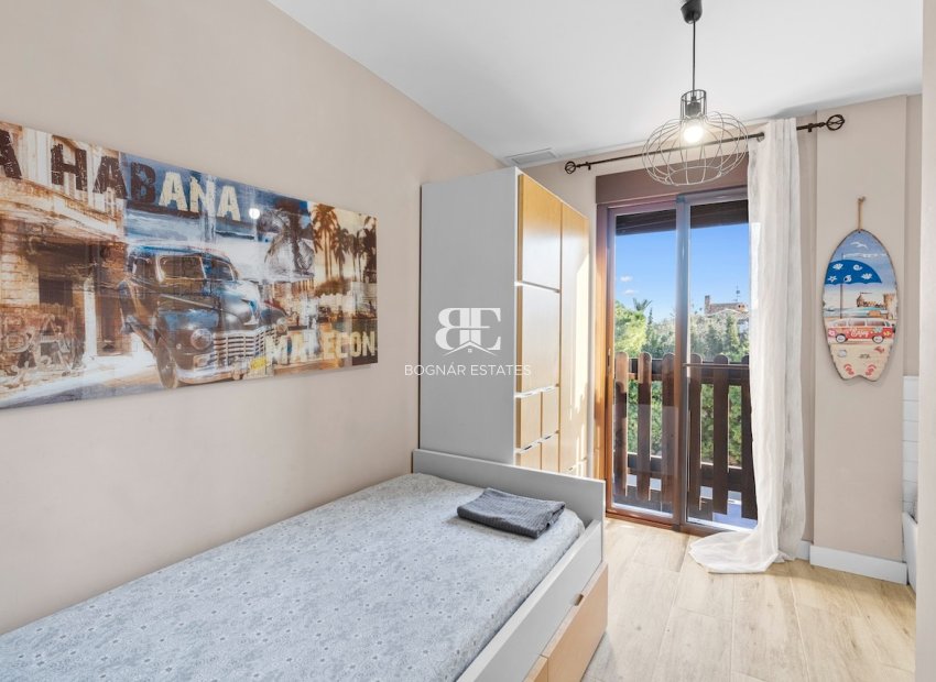 Herverkoop - Villa -
Santa Pola - El Poble Llevanti