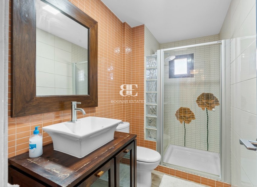 Herverkoop - Villa -
Santa Pola - El Poble Llevanti