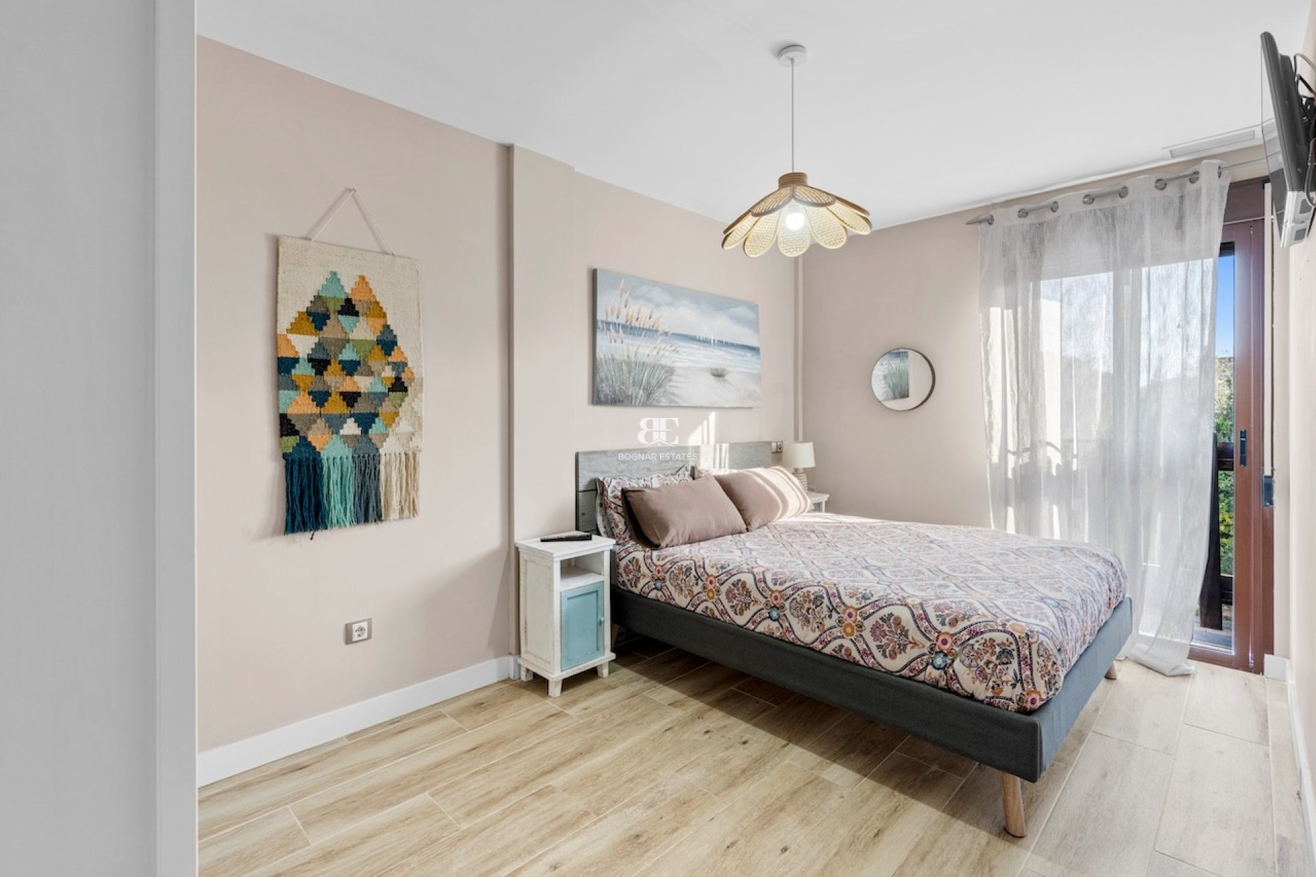 Herverkoop - Villa -
Santa Pola - El Poble Llevanti