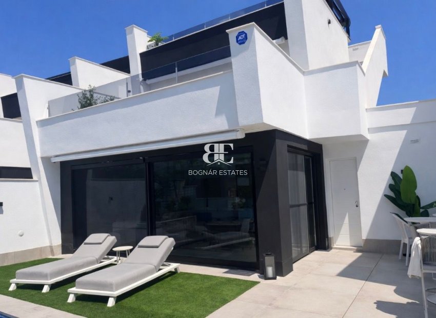 Herverkoop - Villa -
Santiago de la Ribera