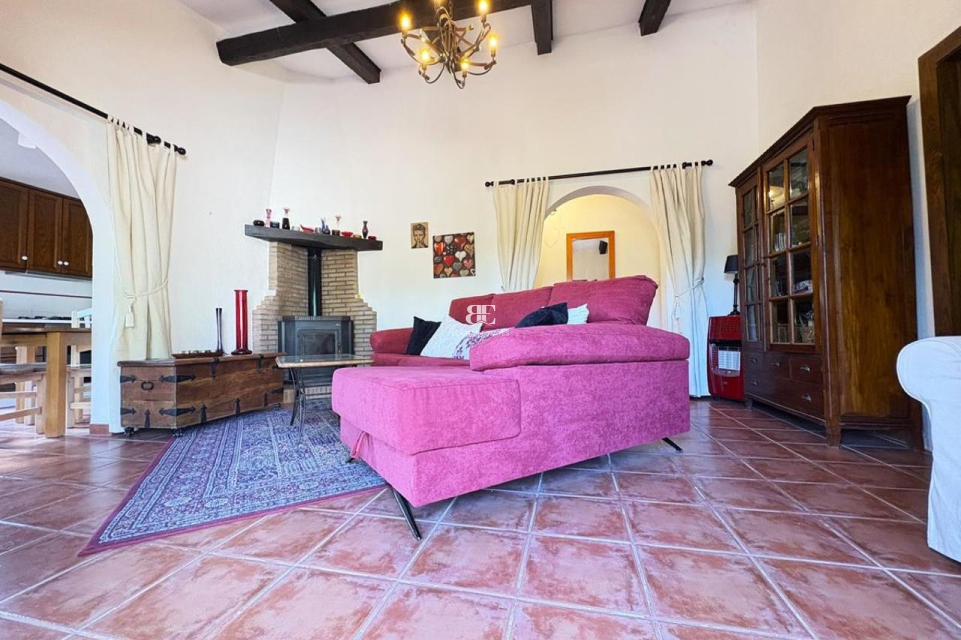 Herverkoop - Villa -
Sucina