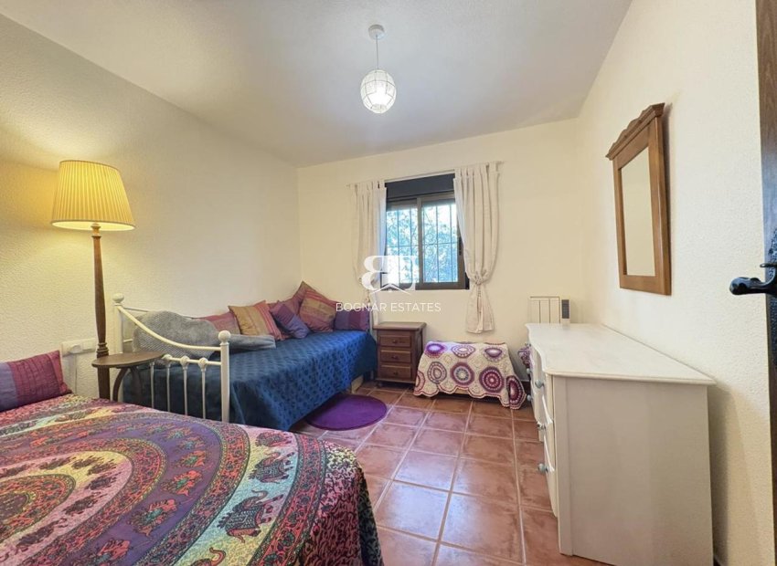 Herverkoop - Villa -
Sucina