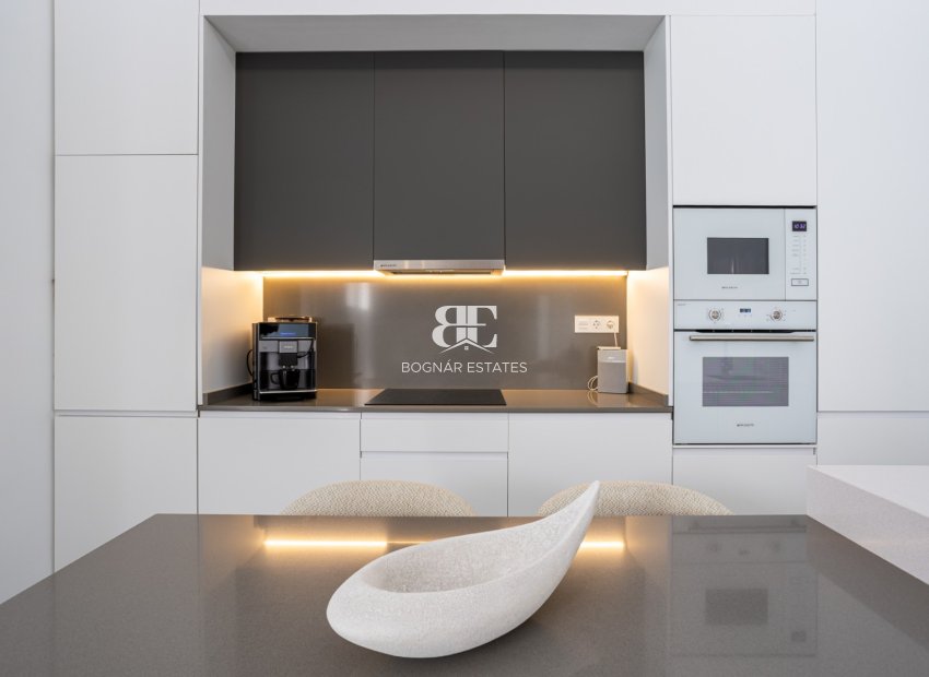 Herverkoop - Villa -
Torre Pacheco - Roldán