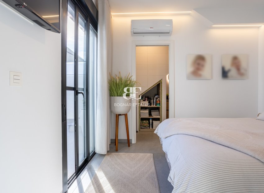 Herverkoop - Villa -
Torre Pacheco - Roldán