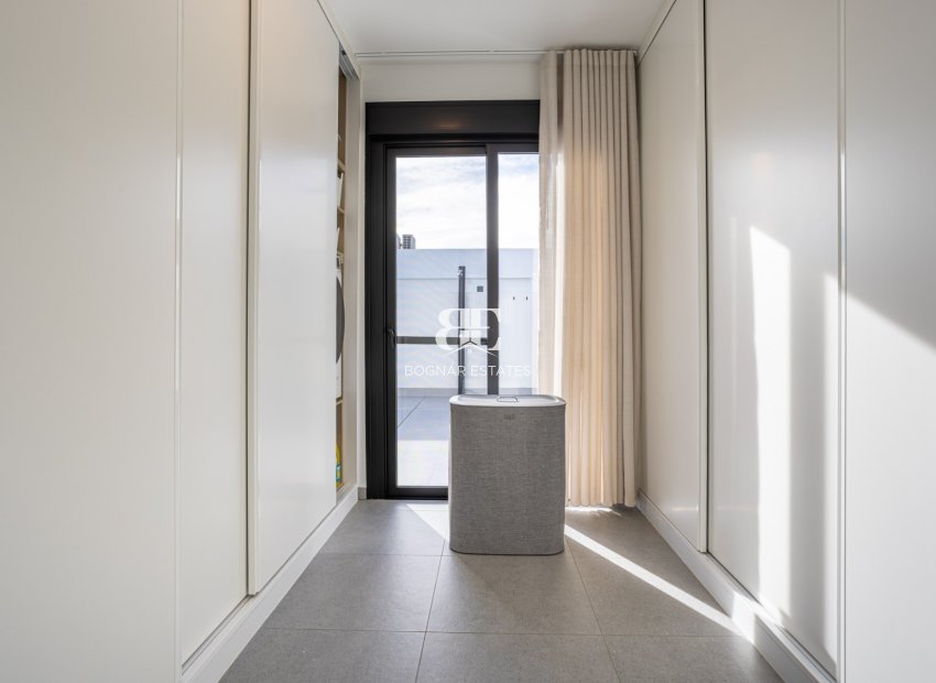 Herverkoop - Villa -
Torre Pacheco - Roldán