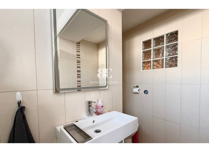 Herverkoop - Villa -
Torre Pacheco - Sierra Golf