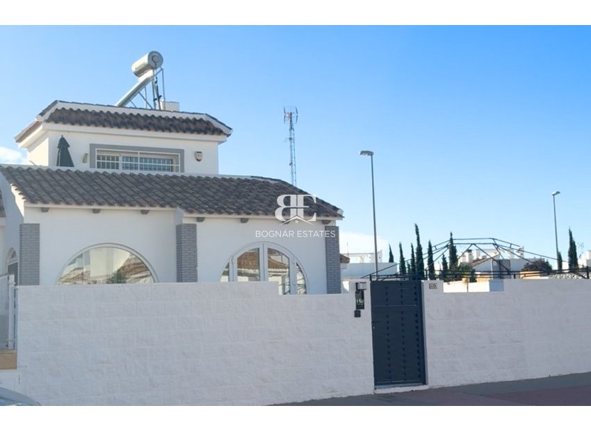 Herverkoop - Villa -
Torre Pacheco - Sierra Golf