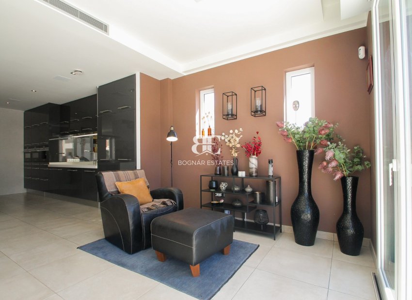 Herverkoop - Villa -
Torrevieja - Aguas Nuevas