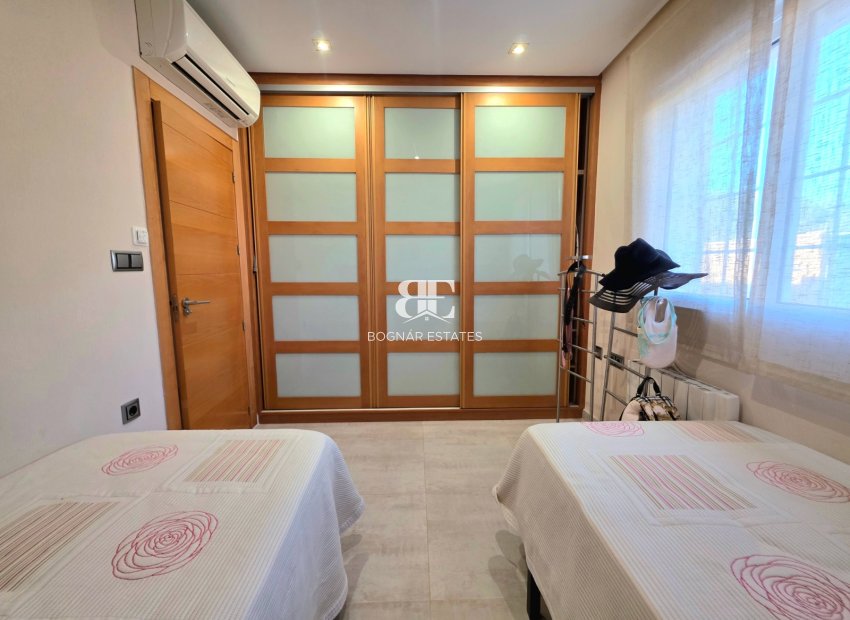 Herverkoop - Villa -
Torrevieja - Cabo Cervera