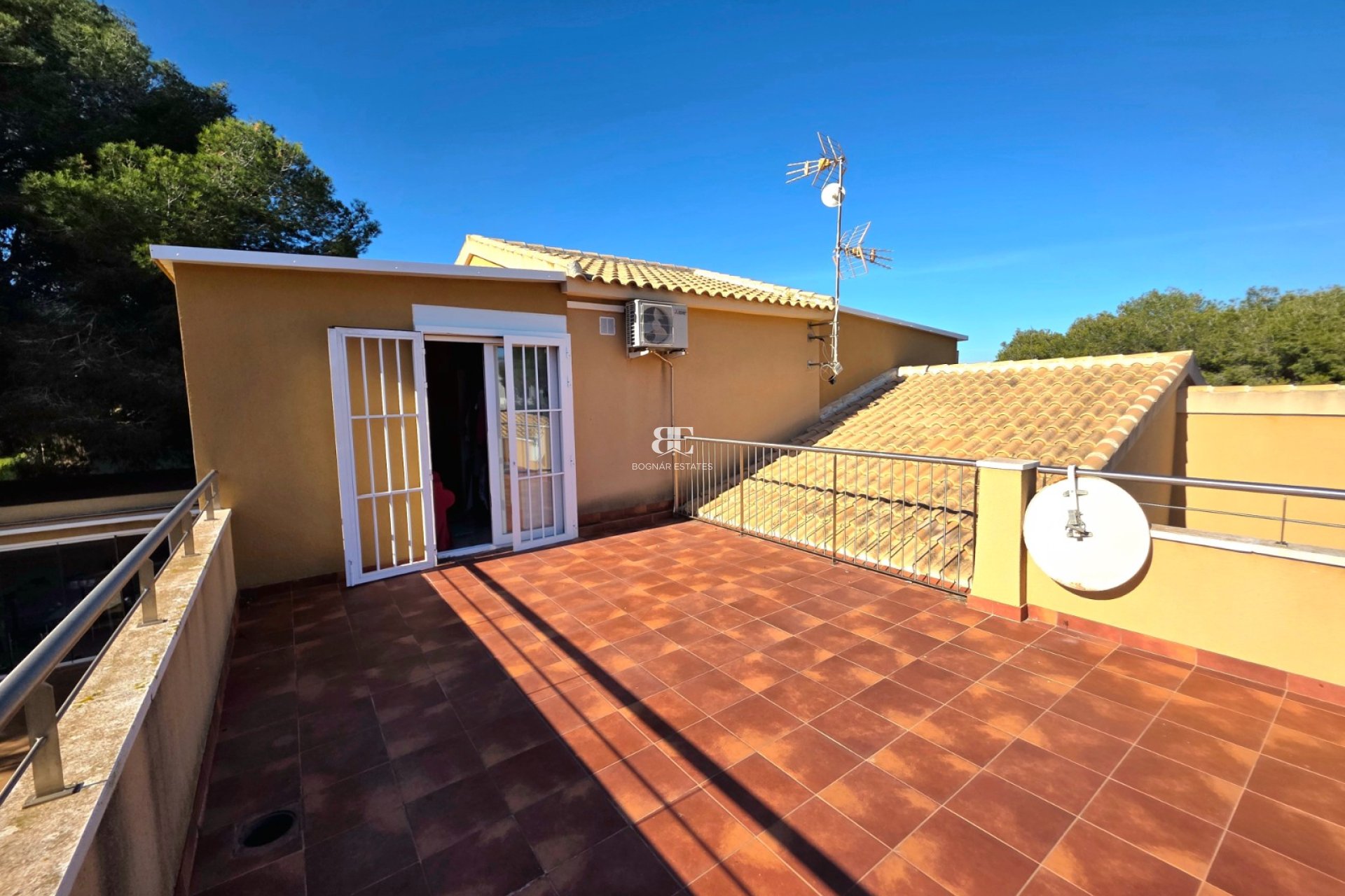 Herverkoop - Villa -
Torrevieja - Cabo Cervera