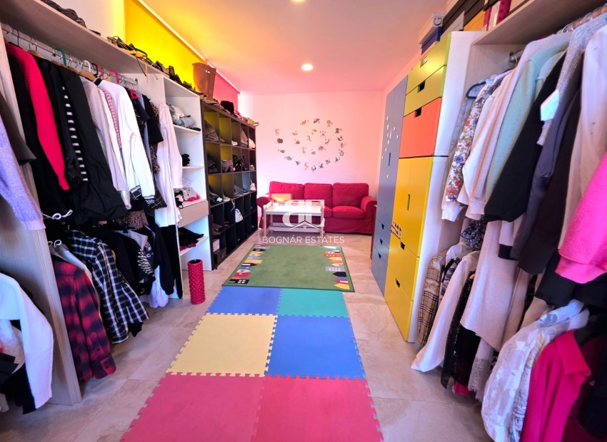 Herverkoop - Villa -
Torrevieja - Cabo Cervera