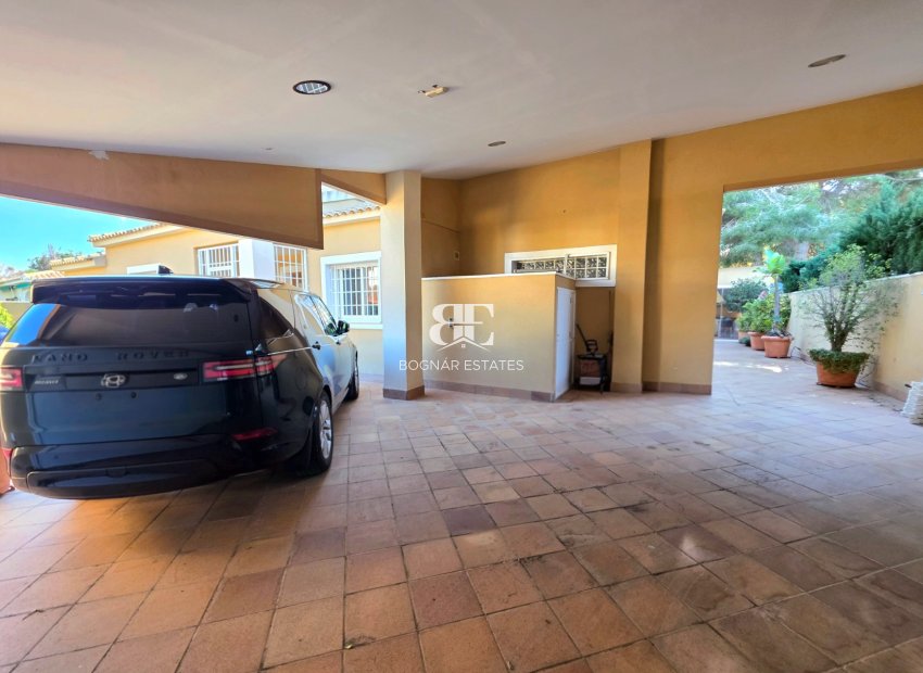 Herverkoop - Villa -
Torrevieja - Cabo Cervera