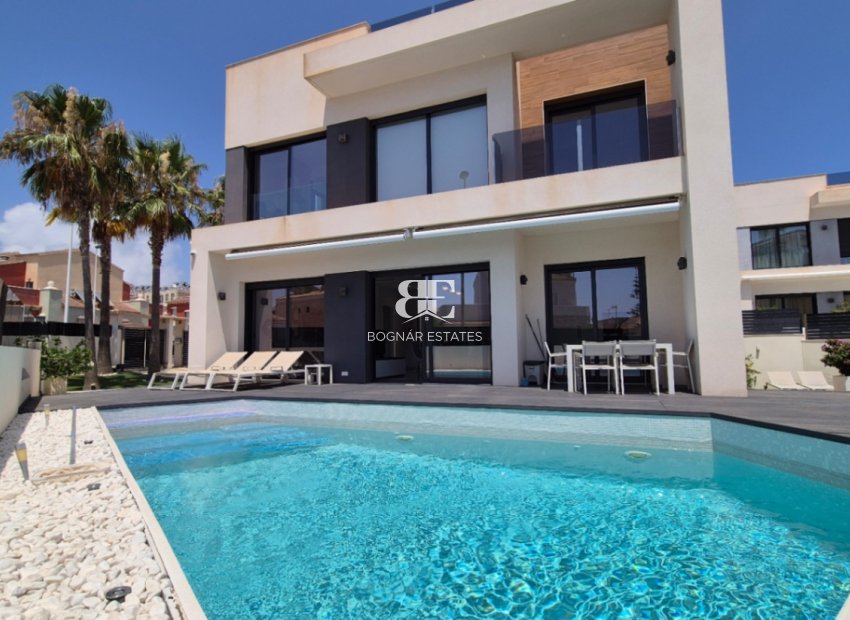 Herverkoop - Villa -
Torrevieja - Costa Blanca Sur