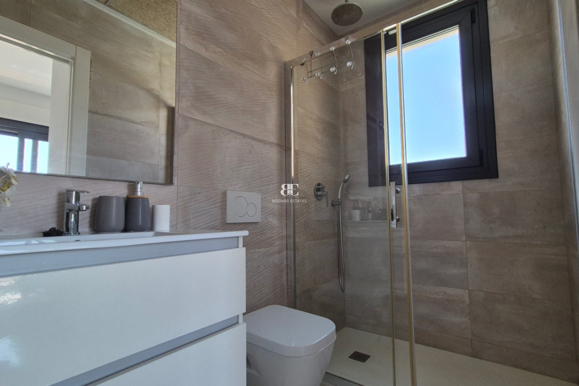 Herverkoop - Villa -
Torrevieja - Costa Blanca Sur