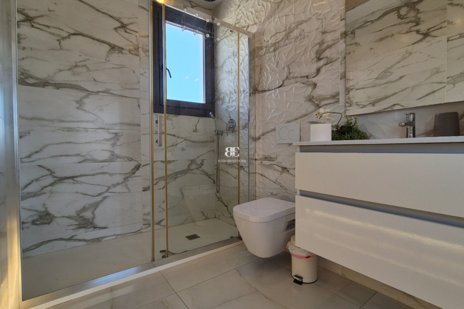 Herverkoop - Villa -
Torrevieja - Costa Blanca Sur