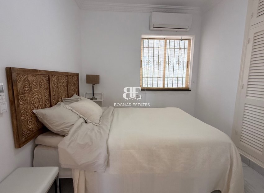 Herverkoop - Villa -
Torrevieja - Costa Blanca Sur