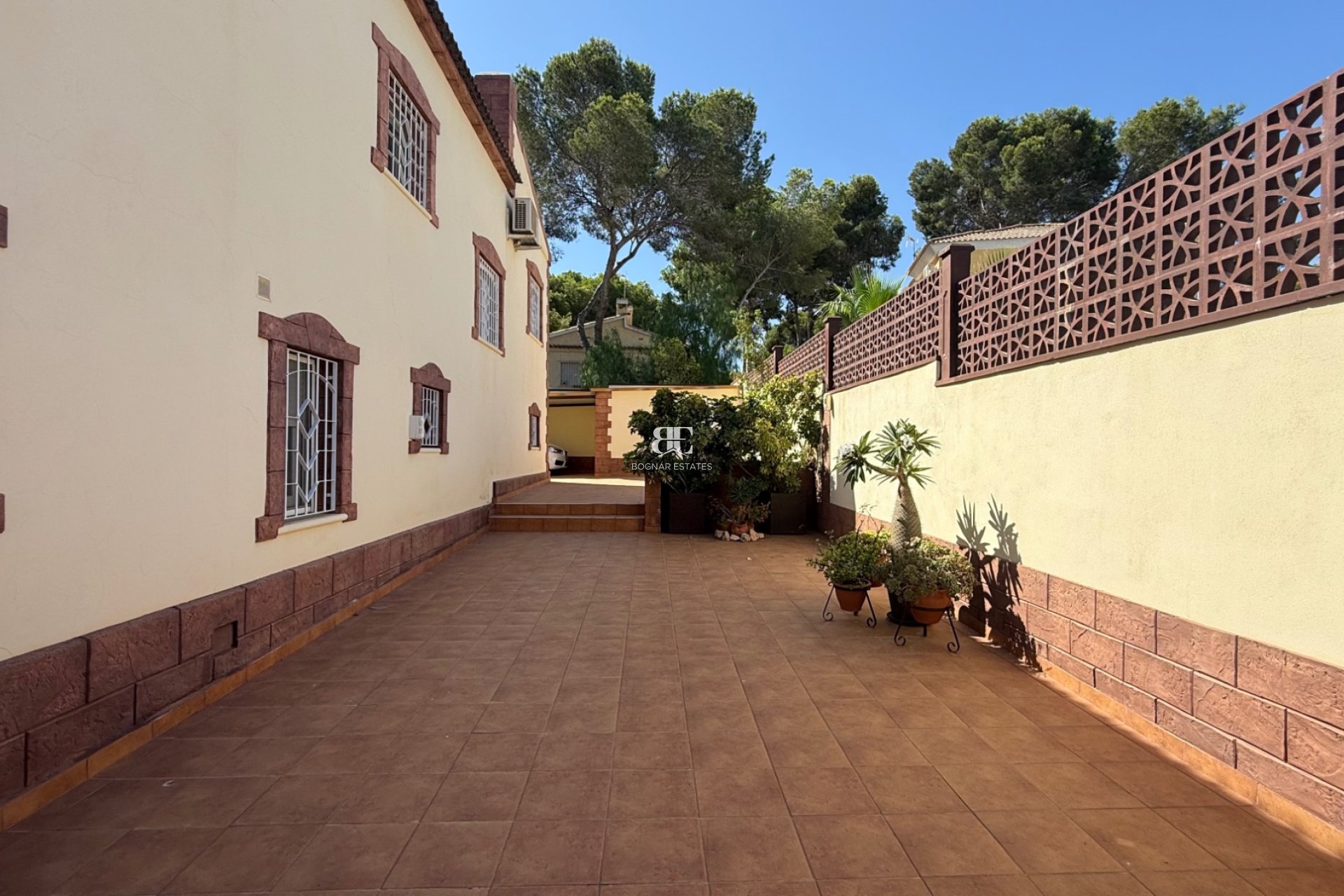 Herverkoop - Villa -
Torrevieja - Costa Blanca