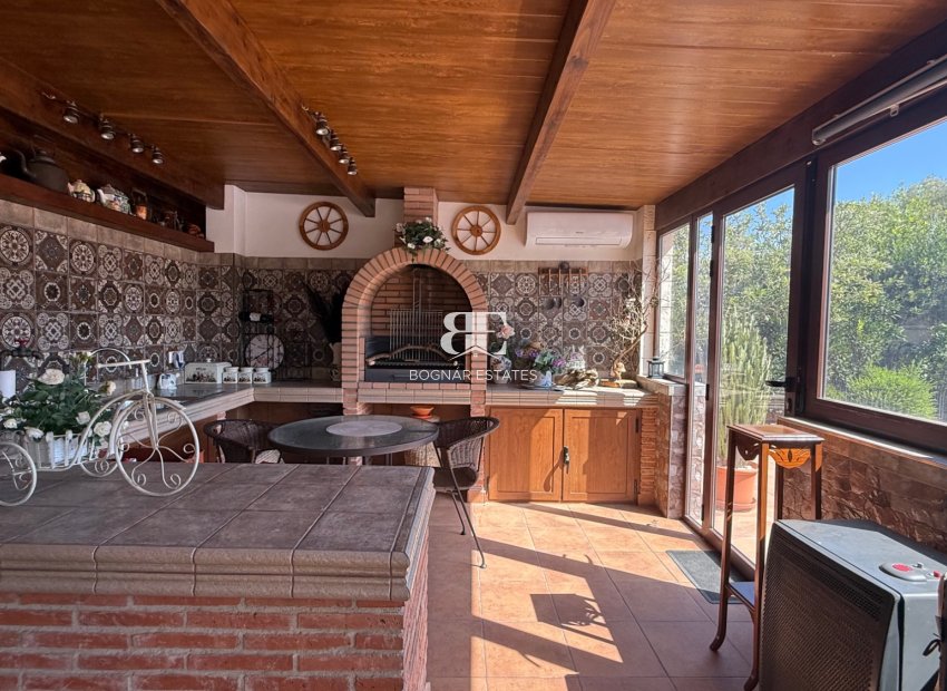 Herverkoop - Villa -
Torrevieja - Costa Blanca