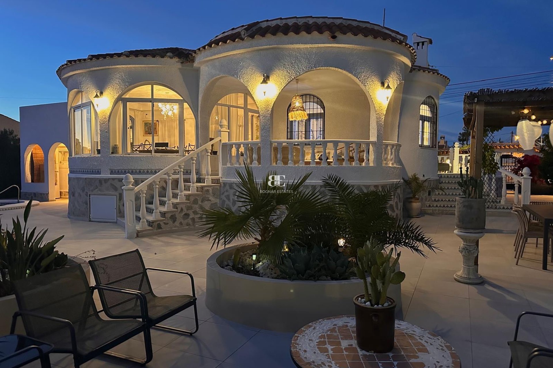 Herverkoop - Villa -
Torrevieja - Costa Blanca