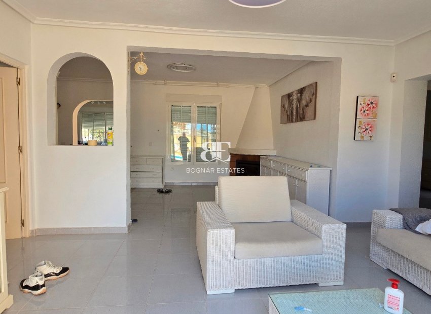 Herverkoop - Villa -
Torrevieja - El Chaparral